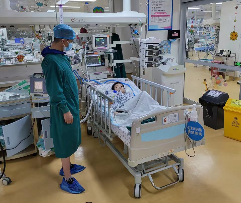 石狮市跨省救护车出租公司